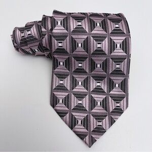 Men’s Screenplay by Martin Wong Geometric Pattern 100% silk Hand Made tie